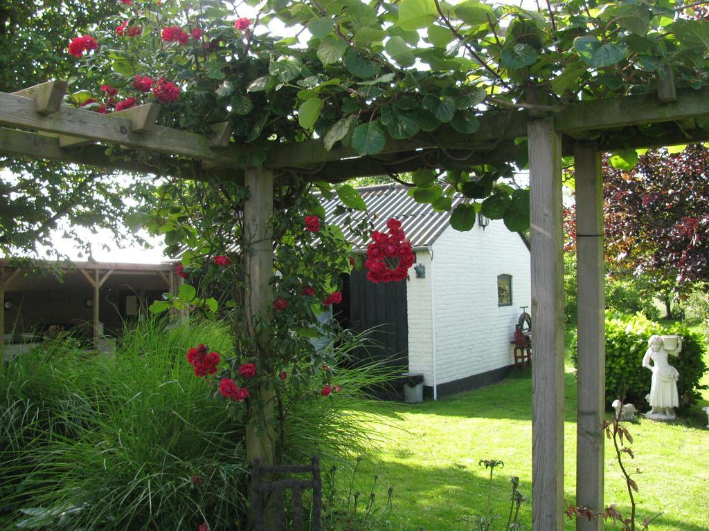 B&B Landleven Hellevoetsluis Ngoại thất bức ảnh